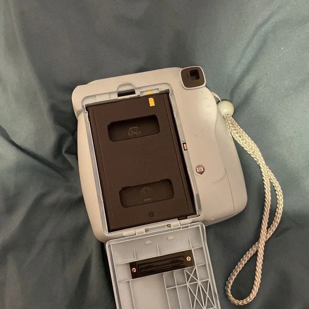 FujiFilm Instax Polaroid Camera